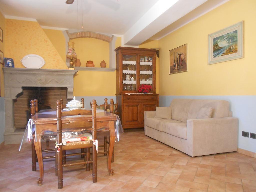 I Due Frassini Apartment Montespertoli Luaran gambar